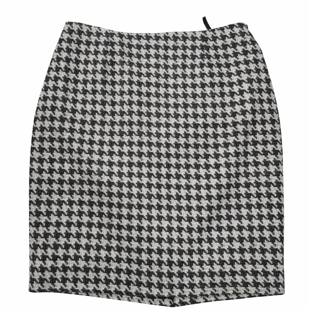 Feb - Kasper Black and White Pencil Skirt